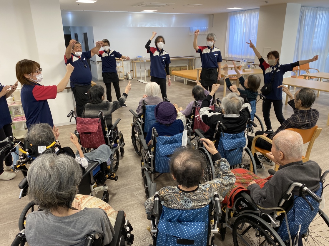 【メディケアゆう門真】じゃんけん大会✊✌✋＋体操😁